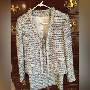 Tahari two piece suit jacket and skirt light blue multicolor boucle fabric